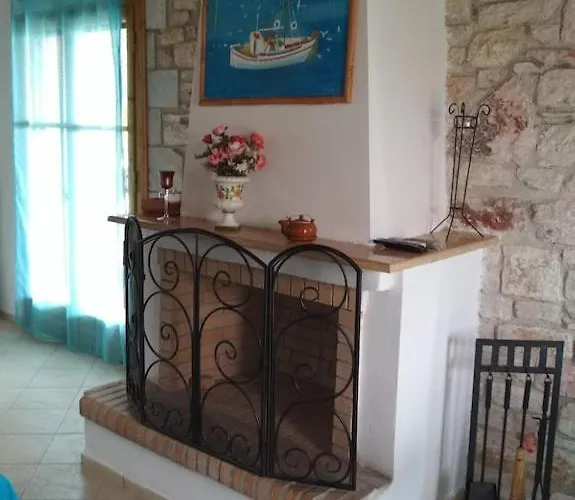 πέτρινο σπίτι με πισίνα Apartamento *