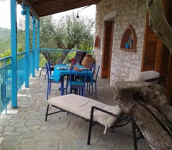 πέτρινο σπίτι με πισίνα Apartamento