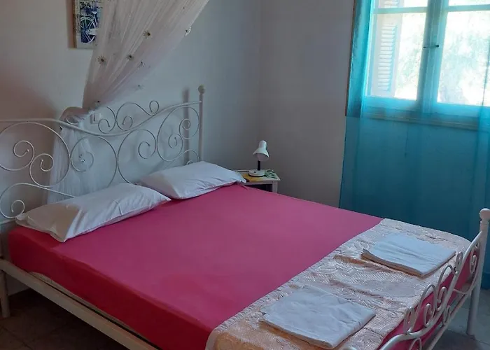 Apartamento πέτρινο σπίτι με πισίνα Falanthi